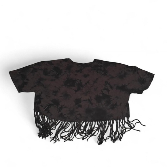 Women’s poison Edgy Black Crop Top with Skull and Snake Design - Picture 6 of 6